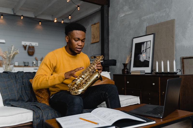 The Art of Songwriting: Tips and Techniques for Indie Musicians